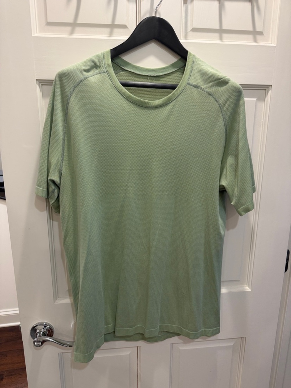 lululemon athletica Men's Short-Sleeve Crew Tee — Sage Green